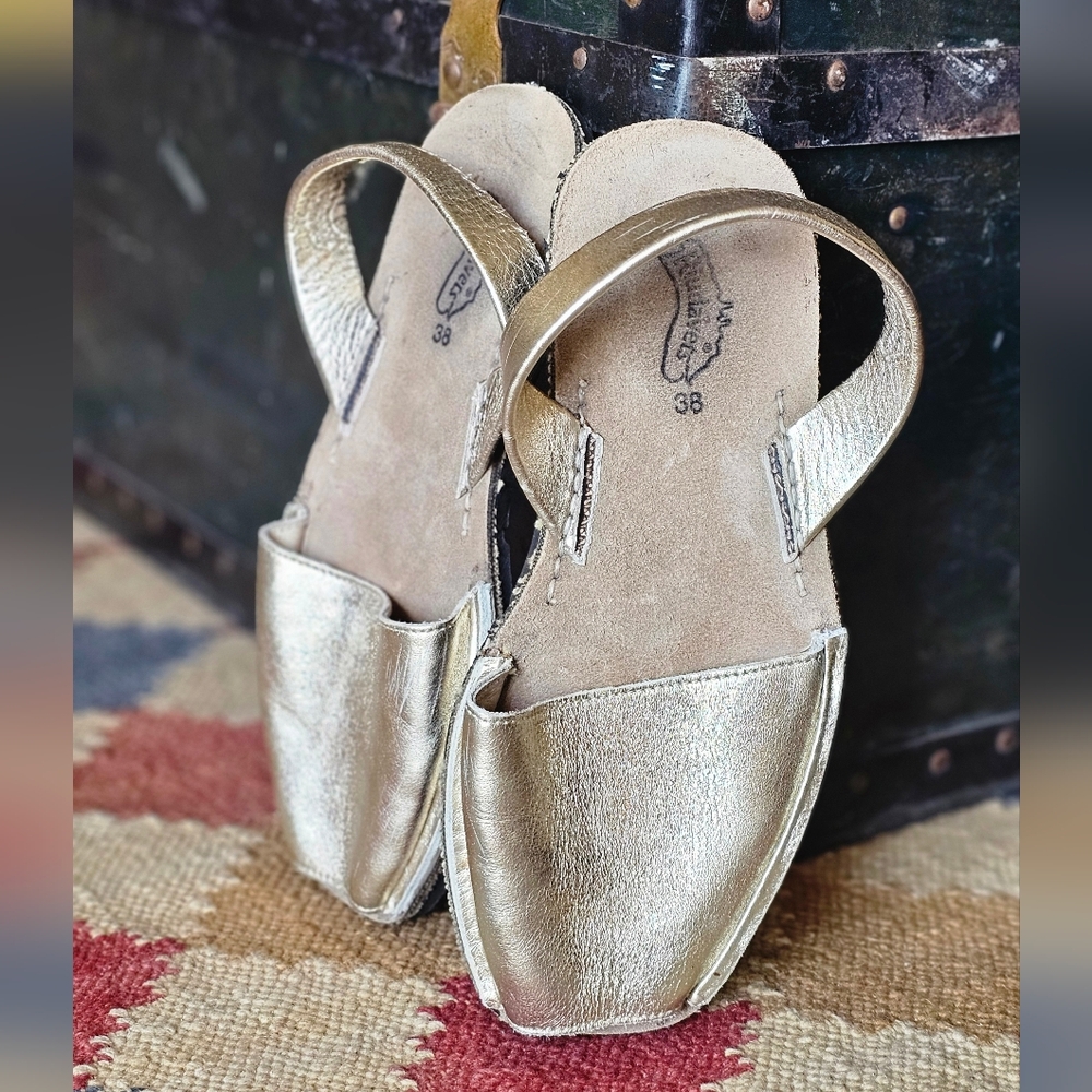 Riudavets Avarca Metallic Gold Leather Sandals